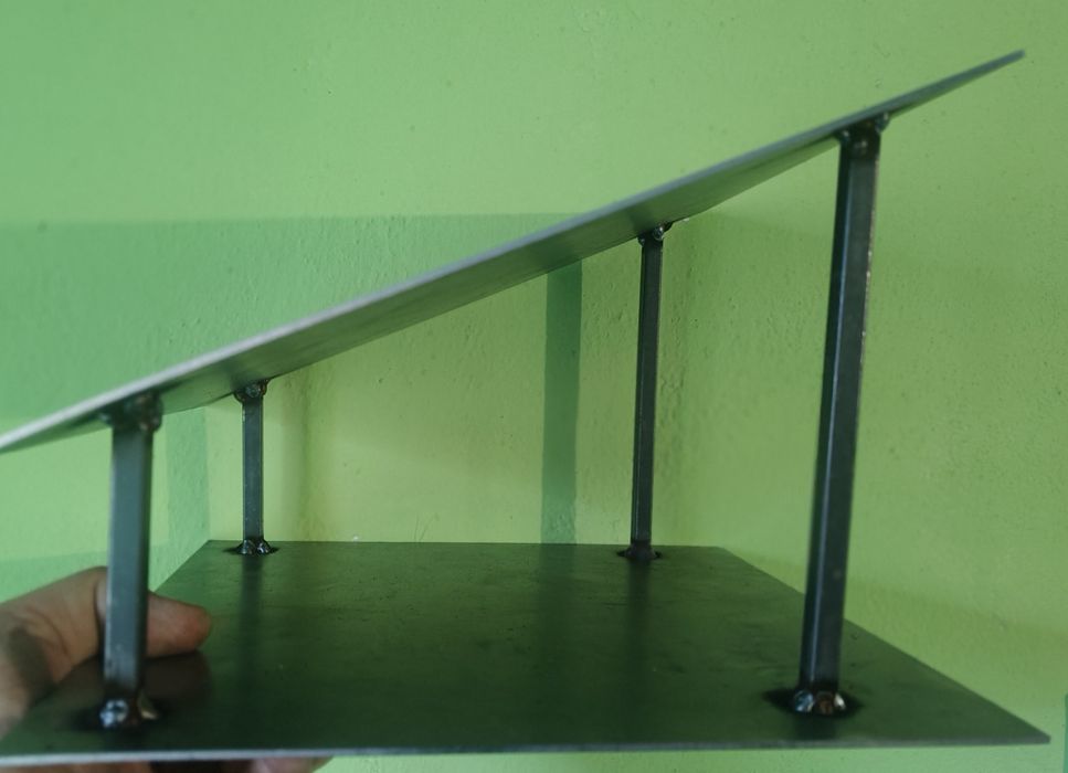 Karmnik budka dla ptaków metalowy solidny