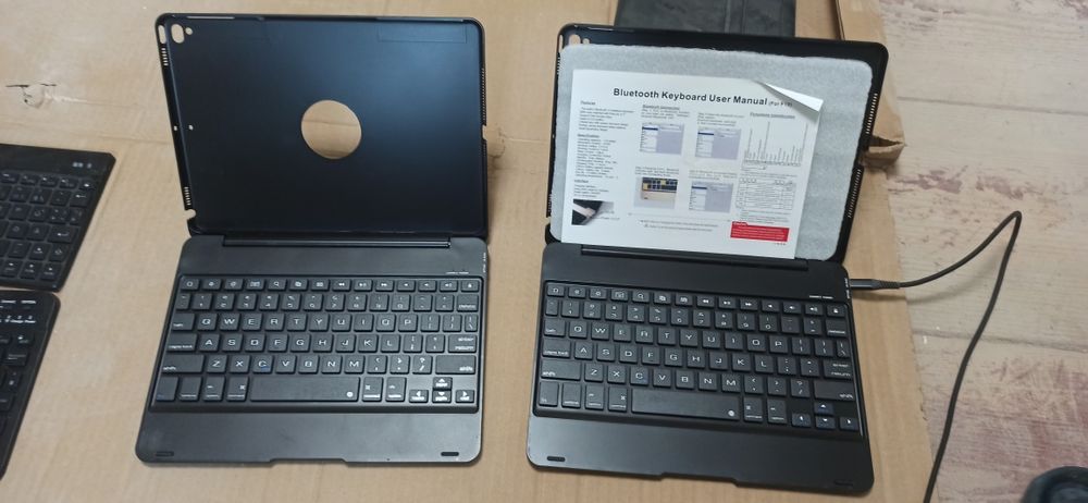 Чохол клавіатура для iPad/планшета