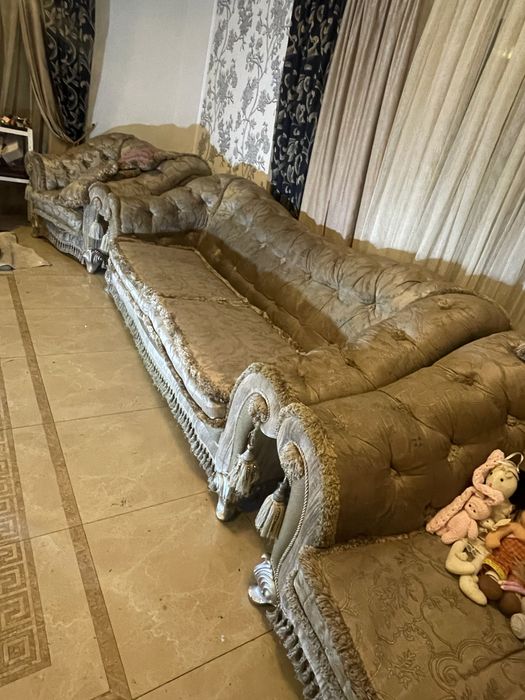 Мягкий уголок диван два кресла