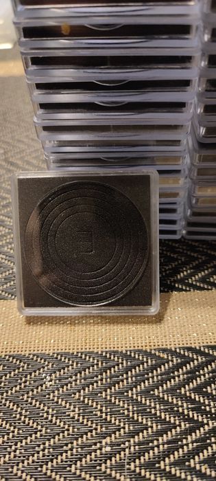 Kapsle na monety max 40 mm z regulacją średnicy