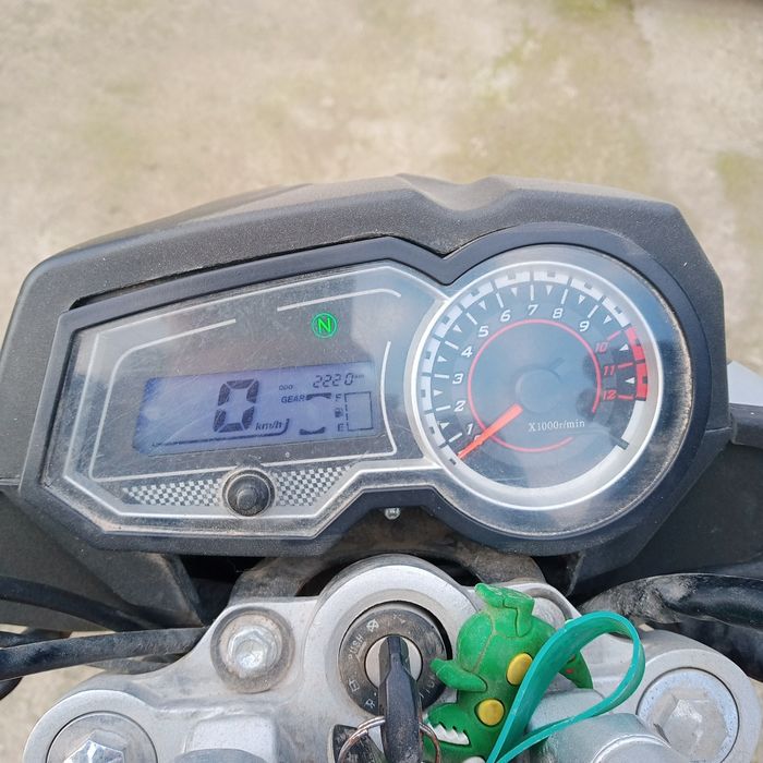 Мотоцикли spark RP 200 r30