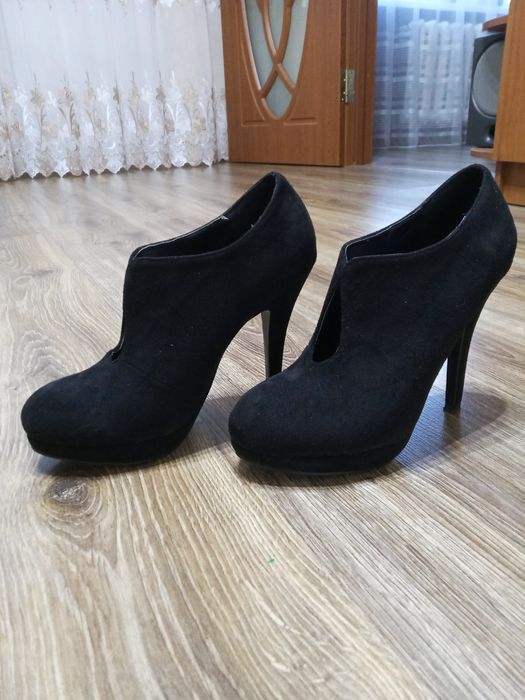 Ботильйони Diamantique