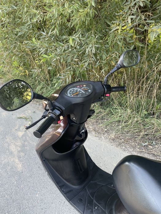 Продам скутер Yamaha Jog 36