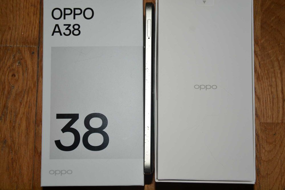 Oppo A38. W bardzo dobrym stanie.