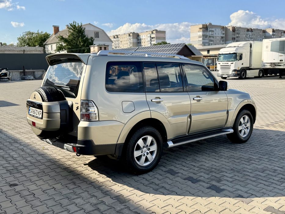 Mitsubishi Pagero Vagon 3.0 бензин/газ 1 власник
