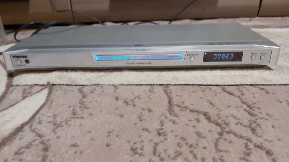 Продаеться DvD Toshiba