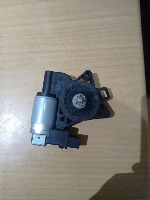 Мотор скло підйомника Mazda CX-7