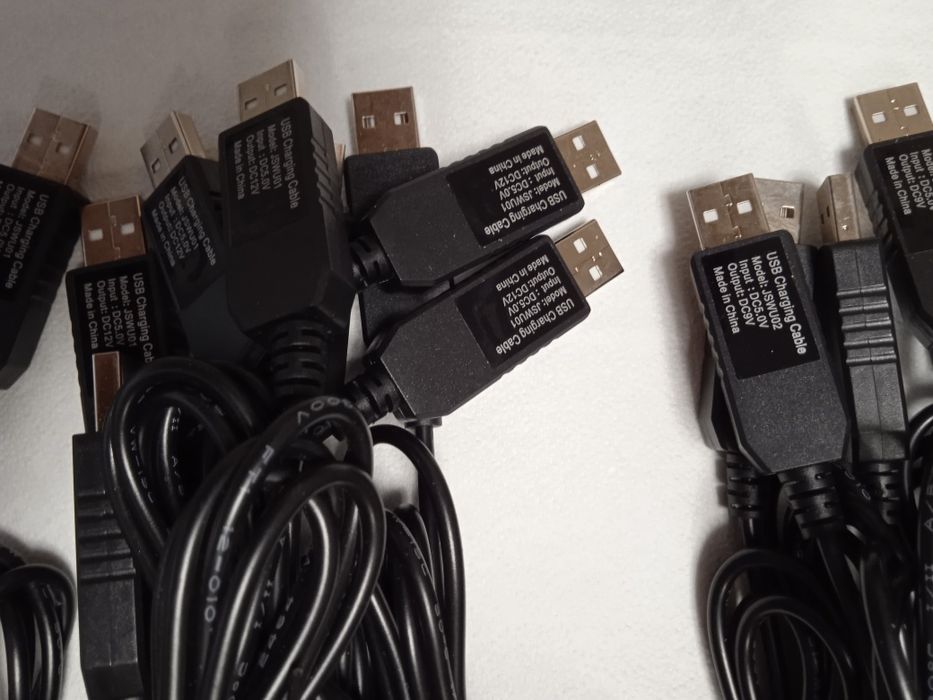 Шнур-адаптер,для зарядки та живлення 5 - 14В від павербанка USB 5В.