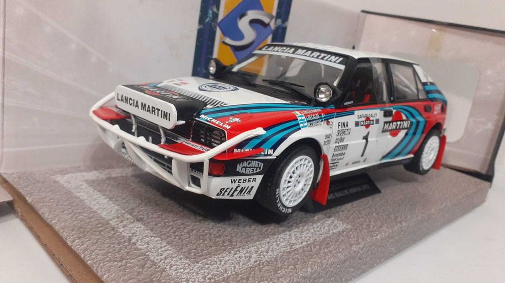 1/18 Lancia Delta HF Integrale  - Sólido
