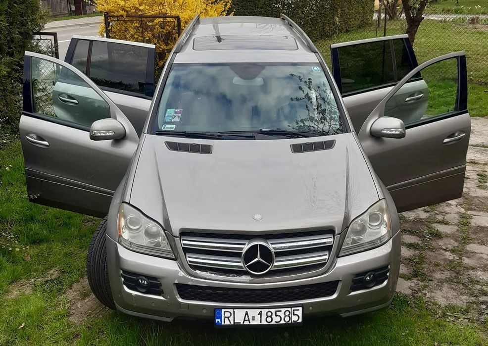 Mercedes-Benz GL MERCEDES-BENZ GL 320 CDI 4Matic 7-osobowy
