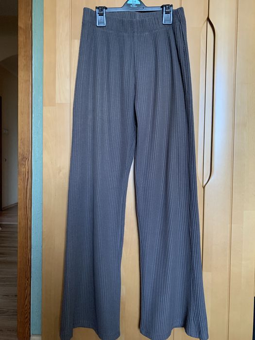 Комплект костюм ZARA штани + світшот на 11-12 років (152 см)