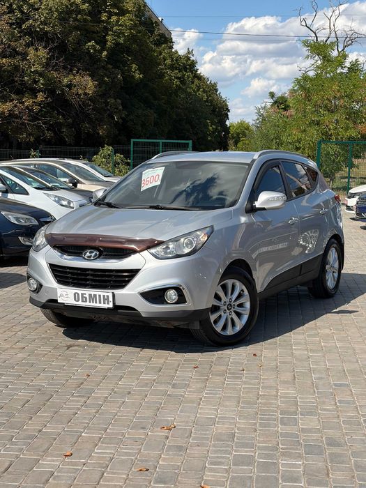 Продам Hyundai IX35 2010 рік можлива розстрочка,кредит,обмін!