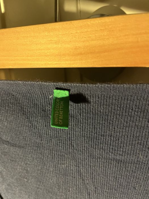 Camisola de manga comprida fresca da Benetton