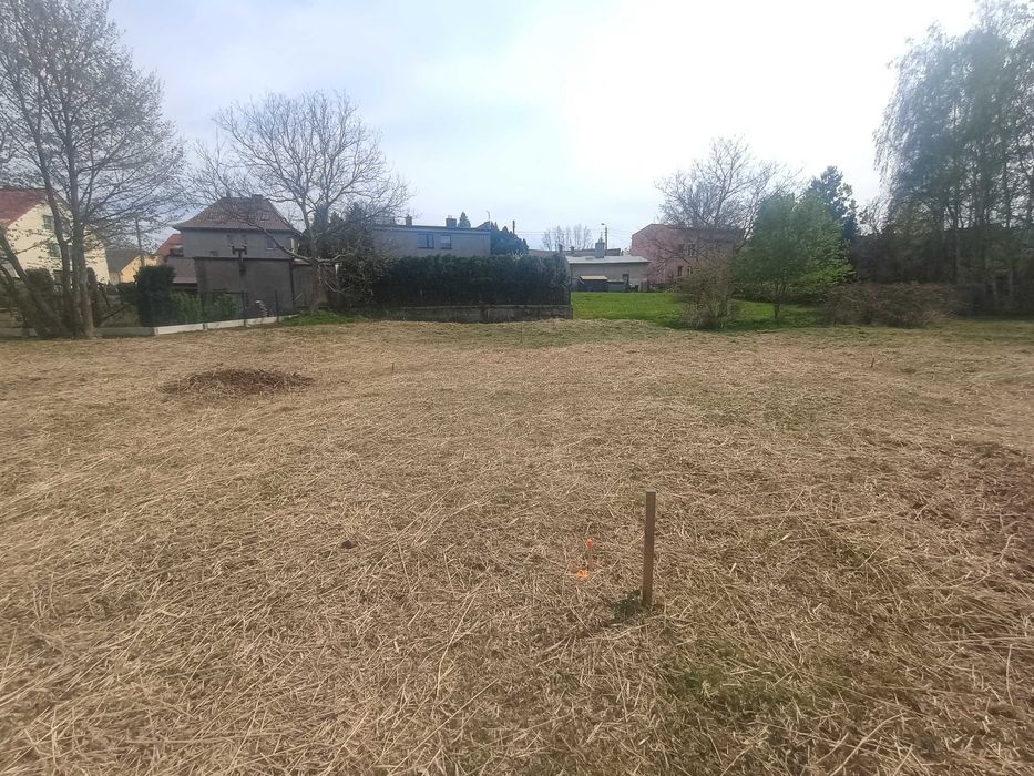 Działka budowlana z projektami dwóch domów wolnostojących - Widok 3