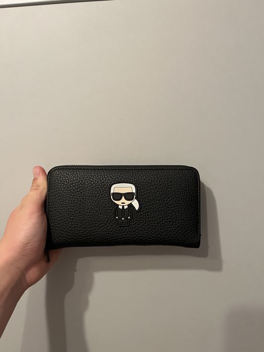 Portfel z motywem glowy karl lagerfeld