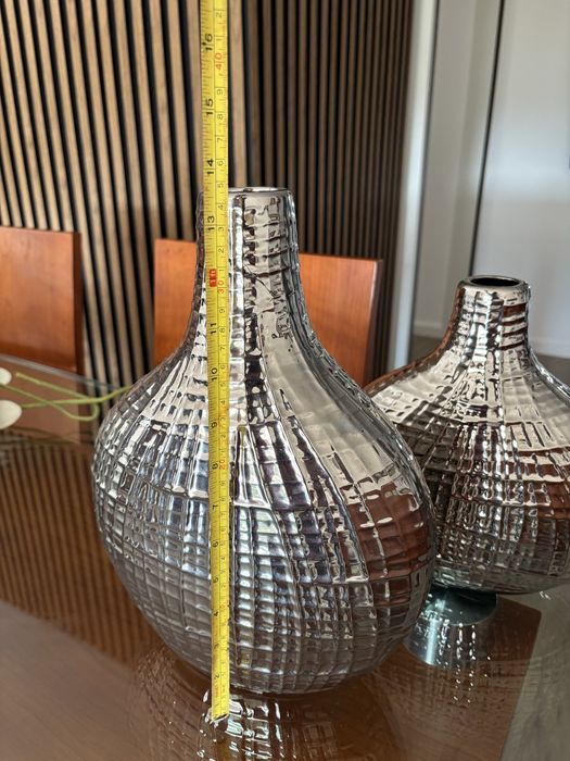 2 jarras decorativas
