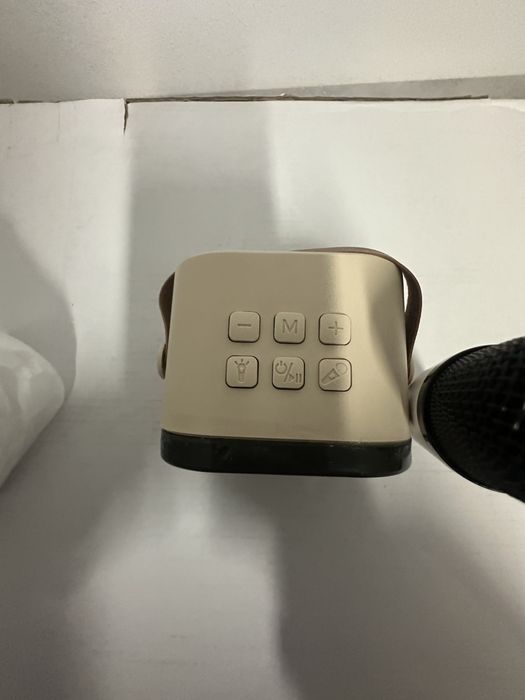 sistema de som de karaokê colorido