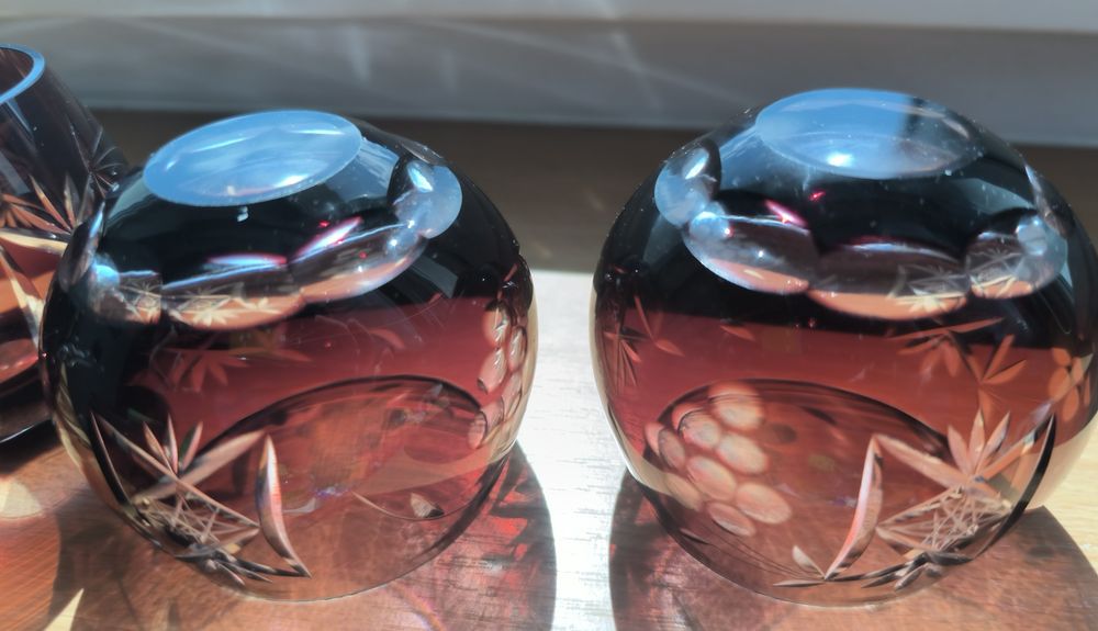 Kryształowe kieliszki stemless