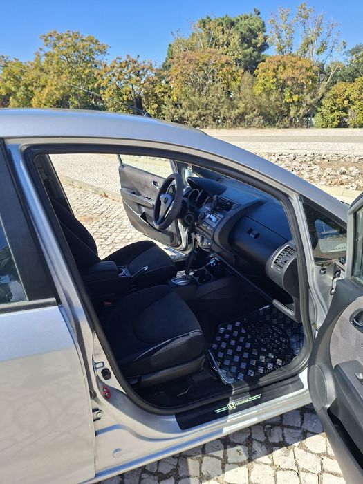Honda Jazz 1.4 i-DSI ES CVT 2005 (Full Extras) – Automático
