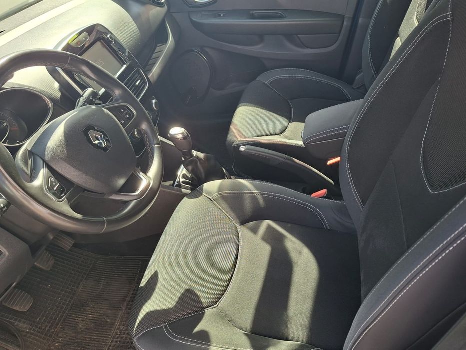 Vende se carrinha Renault Clio