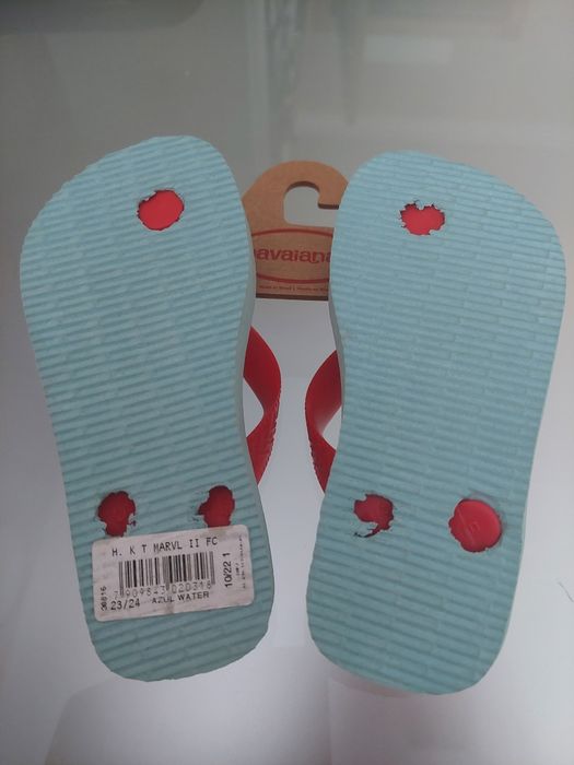 Havaianas novas Marvel 23