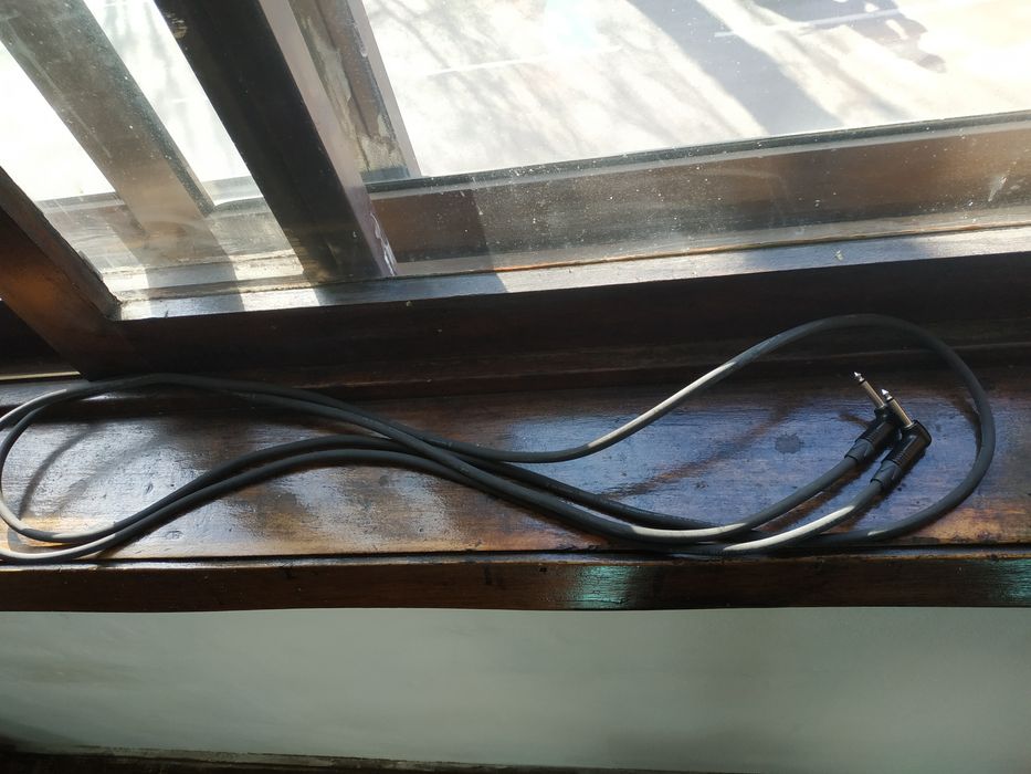 Cabo de amplificador/coluna