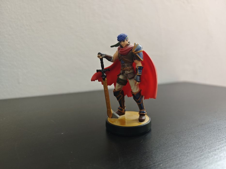 Amiibo Super Smash Bros Ike