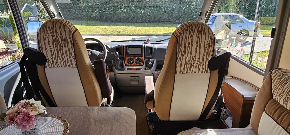 Autocaravana Bürstner Aviano i684