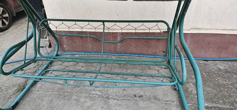 Качель садовая раскладная.