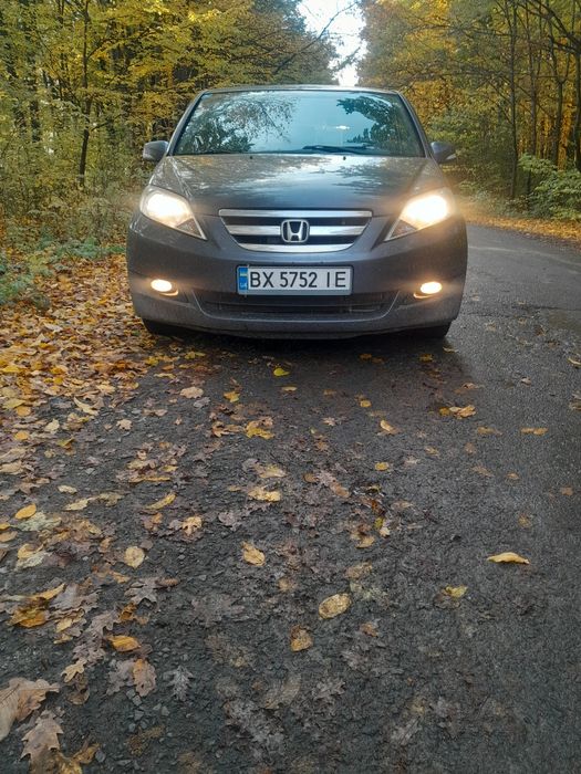 продам хонду FRV