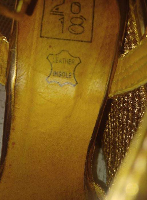 Sandálias de cunha da Schutz