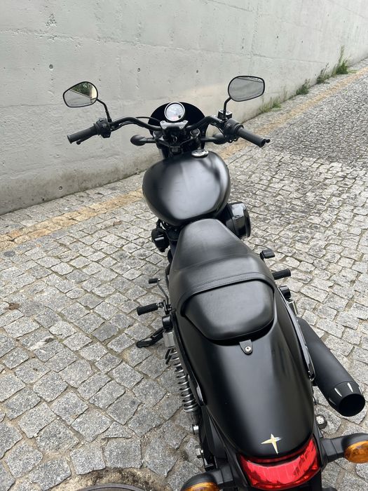 Harley Davison Street