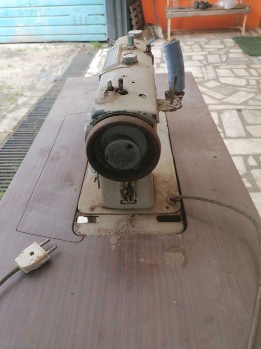 Máquina de costura