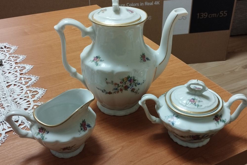 Zestaw kawowy ,porcelana