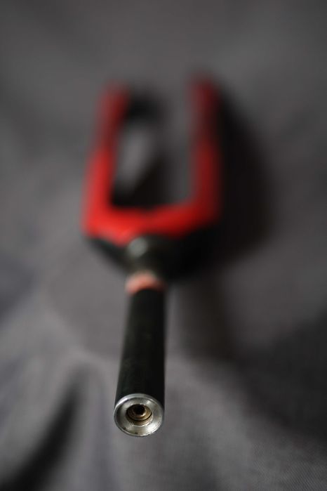 Widelec rowerowy full Carbon 29 cali stan bliski ideałowi 570g