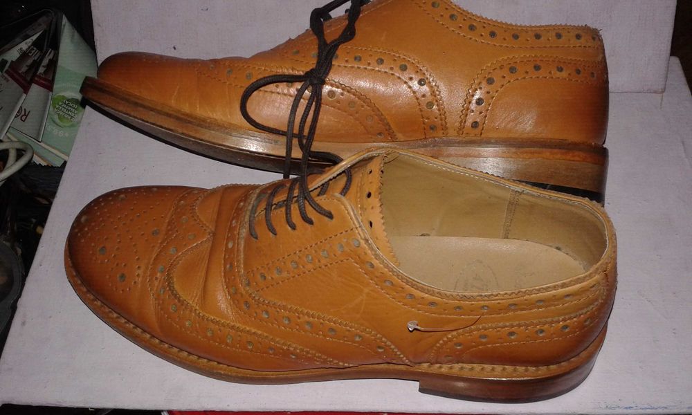 Super PAntofle skorzane  Retro num 43