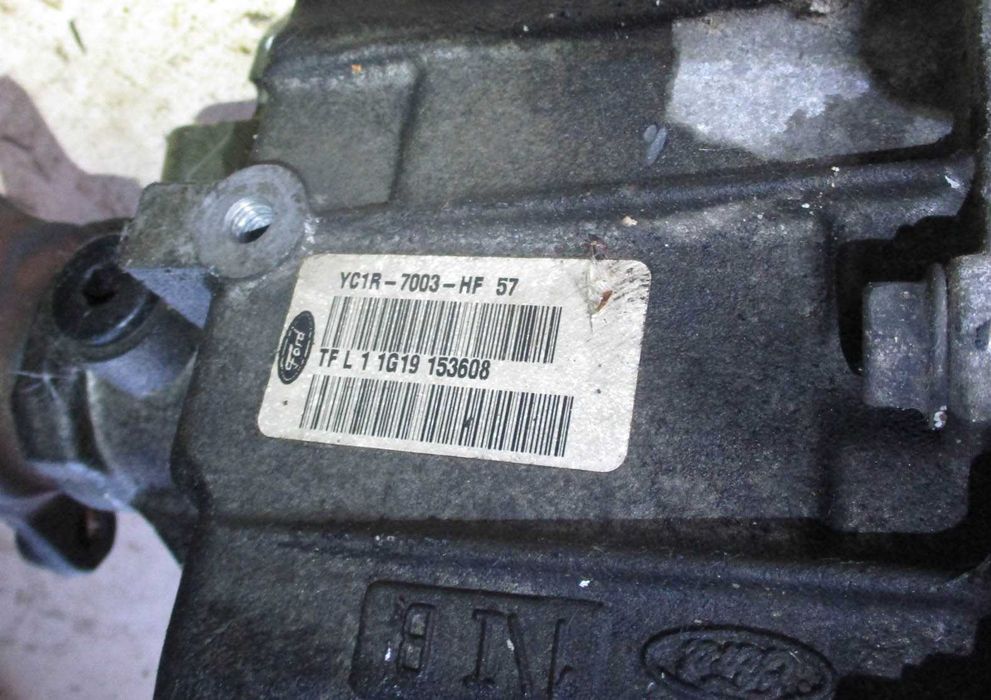 Caixa de velocidades Ford Transit 2.4 diesel (2001) YC1R-7003-HF