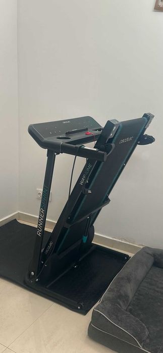 Cecotec Cinta de Andar Plegável + tapete antiderrapante de oferta