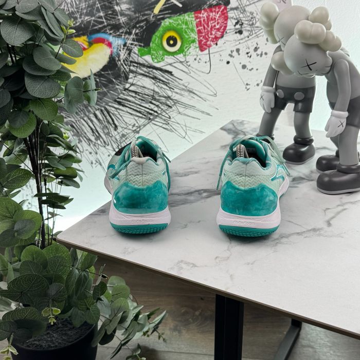 Кросівки Asics Gel Netburner 39 розмір Е6370
