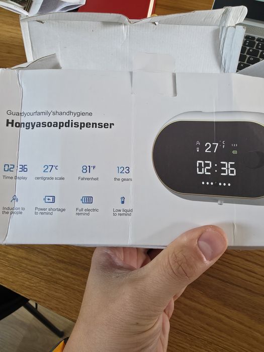 Automatyczny dozownik do mydła