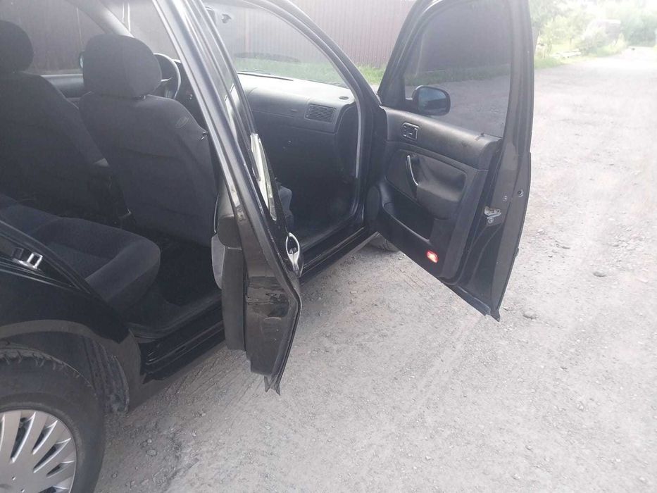 Volkswagen Golf 1999р 1.9 TDI