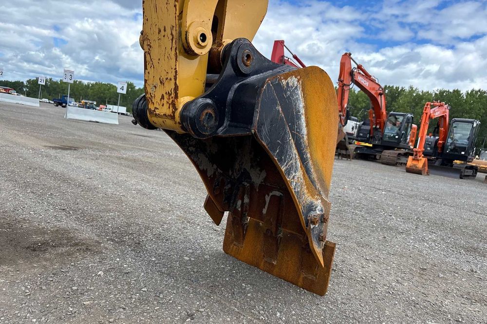 Caterpillar 303 CR 2024 — 420 м/г | 3 т компактної сили | EPA + CE