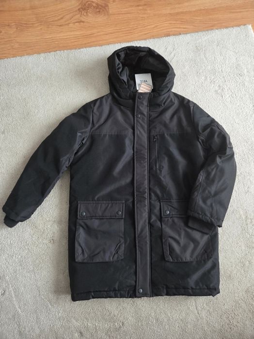 Nowa czarna zimowa  kurtka chłopięca 146 / 152