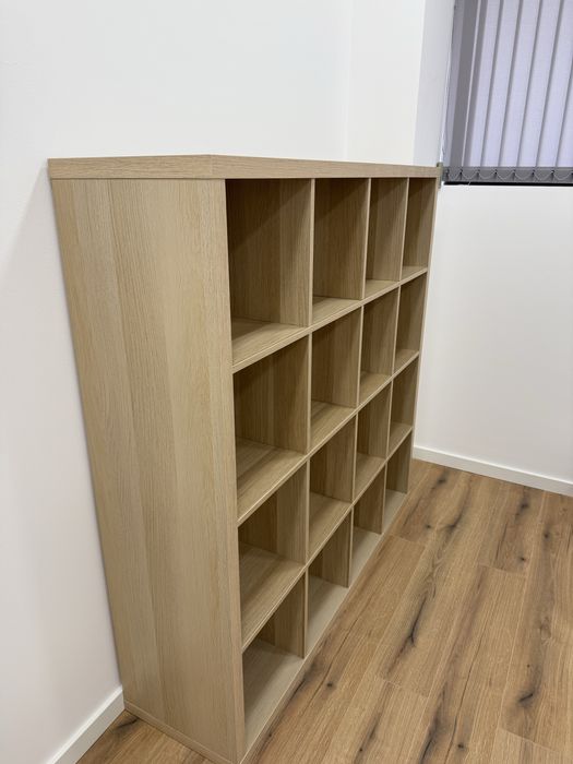 Móvel KALLAX IKEA 147x147cm (Novo em embalagem original)