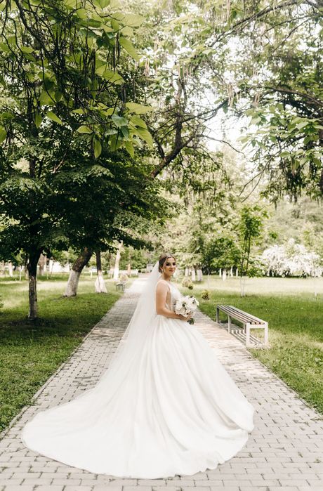 Неймовірна Весільна сукня