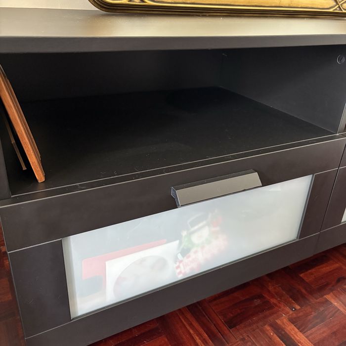 Movel de TV Ikea Brimnes Preto