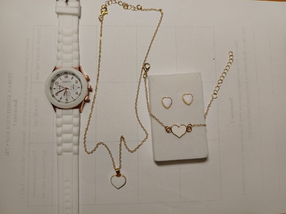 Комплект прикрас