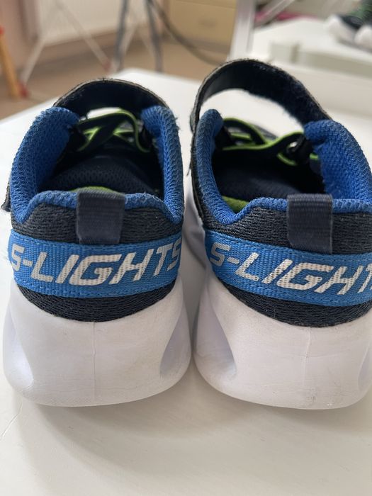Кросівки Skechers 23