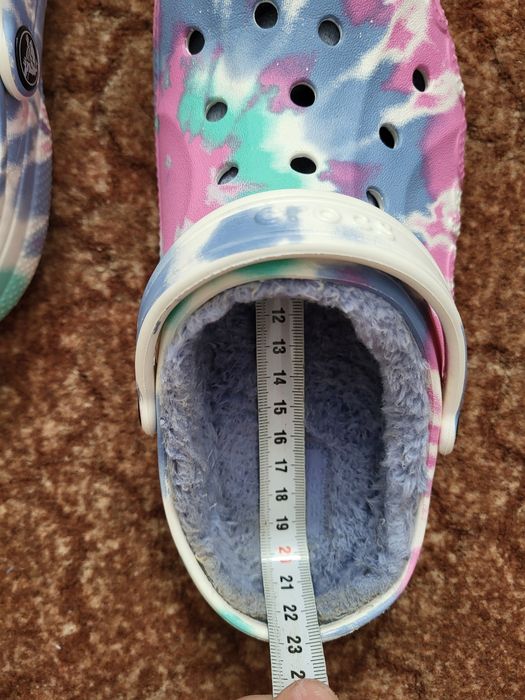 Оригинальные децкие Crocs с подкладой