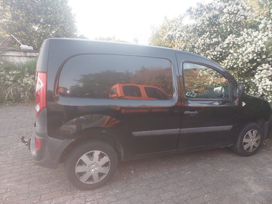 Do sprzedania Renault Kangoo.